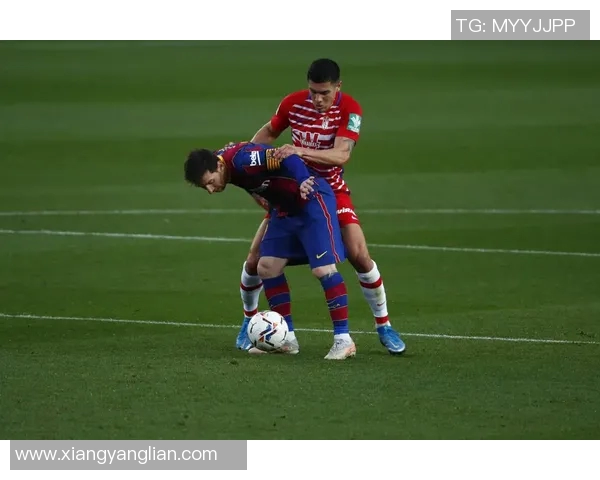 索加戴腿章球员成功登陆西甲联赛 索加戴腿章球员成功登陆西甲联赛